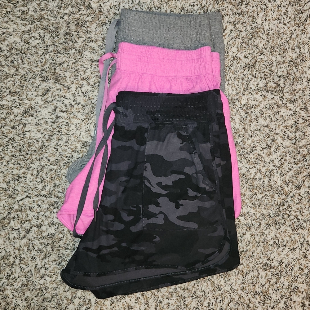Athletic Works Moisture-Wicking Gym Shorts – 3-Pair Bundle (Size M 8–10) 🏃‍♀️✨ - Picture 2 of 15